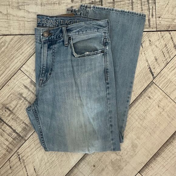 American Eagle Men's Bootcut Jeans 33 x 30 Medium Wash - Picture 10 of 11